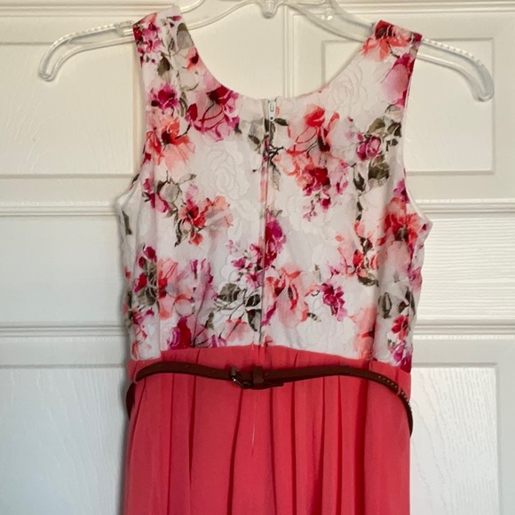 Girl’s Dress Size 12 - Picture 4 of 8